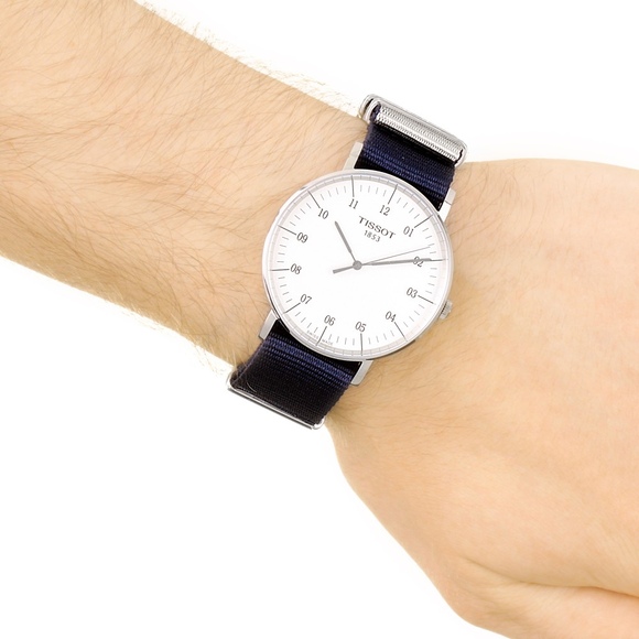 Tissot T1096101703700