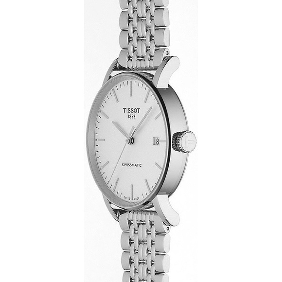 Tissot T1094071103100