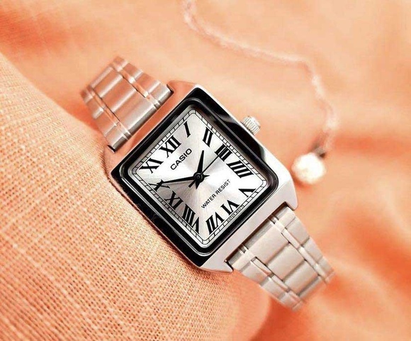 Casio LTP-V007D-7BUDF