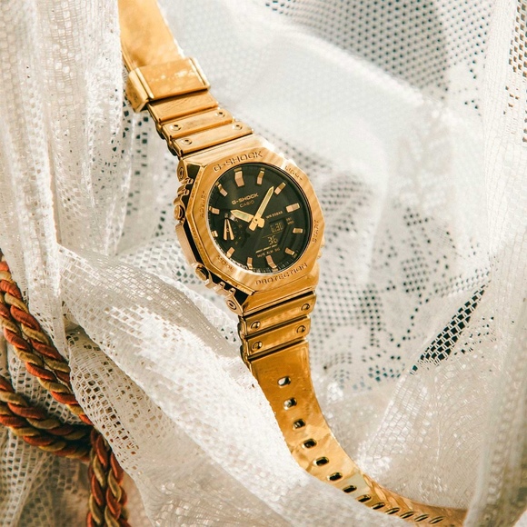Casio GM-2100YMG-9A9DR